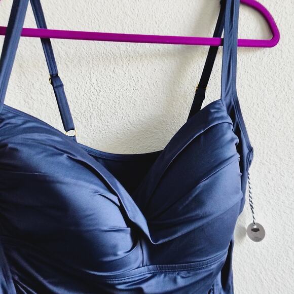 Sonnet Shores Plus Size 24W Navy Blue Ruched Flattering One Piece Swimsuit NEW - Picture 2 of 7